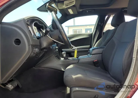 2017 Dodge Charger Sxt z USA, uszkodzony, nr VIN 2C3CDXHG4HH541222